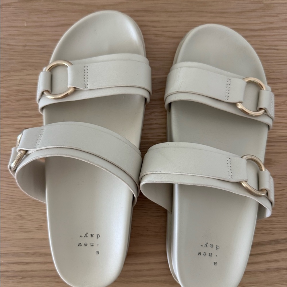 Aeyde Off-White Leather Sandals with Gold Accents